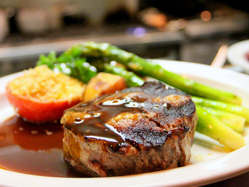 Steak with vegetables